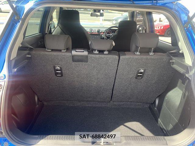 Suzuki SWIFT 2018-08 215714-19