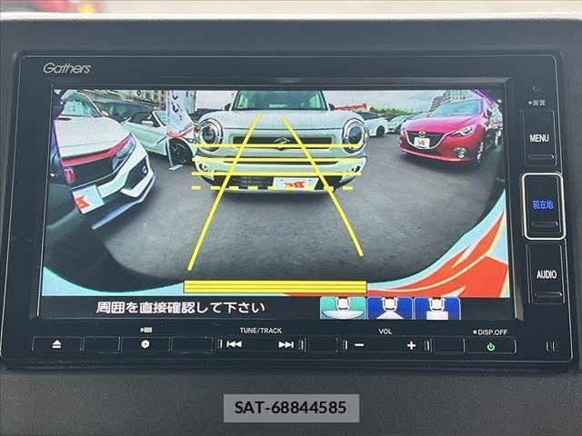 Honda N BOX CUSTOM 2022-03 441672-3