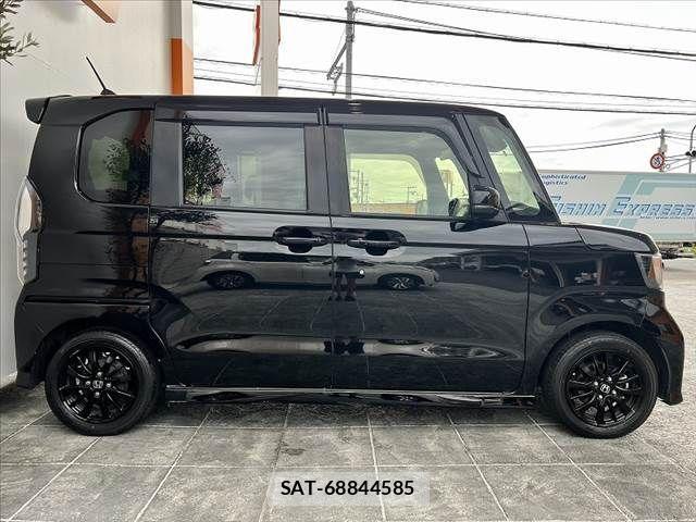 Honda N BOX CUSTOM 2022-03 441672-11