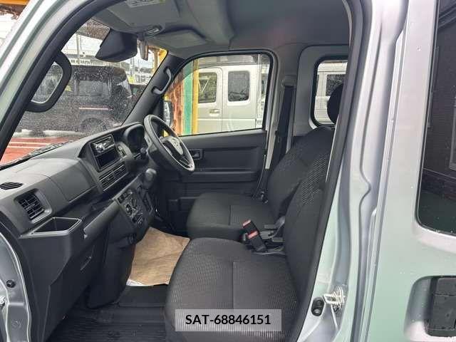 Daihatsu HIJET CARGO 2022-09 218310-4