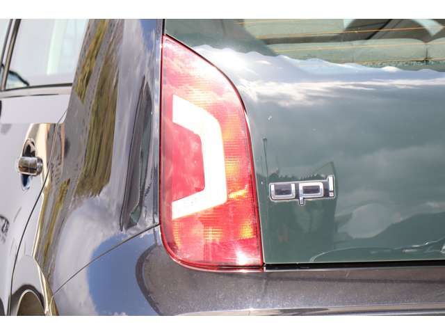 VolksWagen UP! 2014-08 183941-7