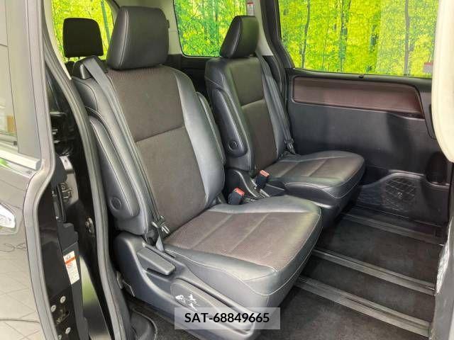 Toyota ESQUIRE 2015-04 237909-9