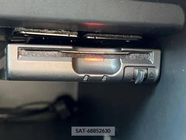 Nissan NOTE 2017-02 305362-8