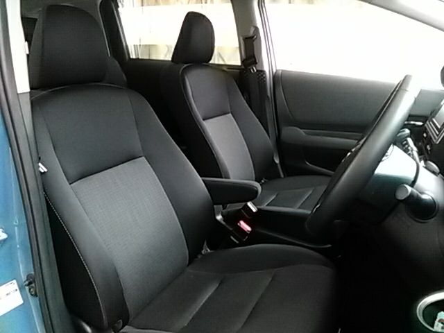 Toyota SIENTA 2022-07 196241-15