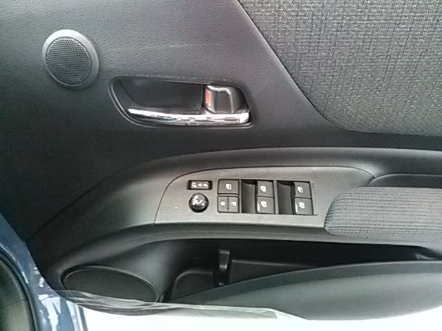 Toyota SIENTA 2022-07 196241-3