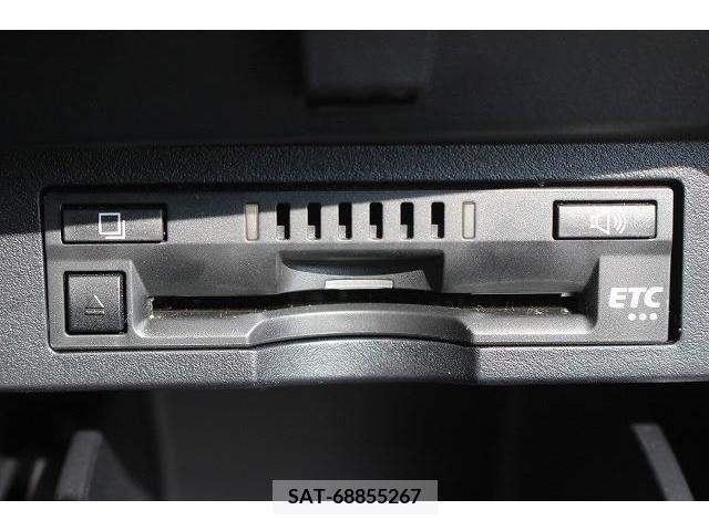 Toyota VELLFIRE 2018-06 212315-4