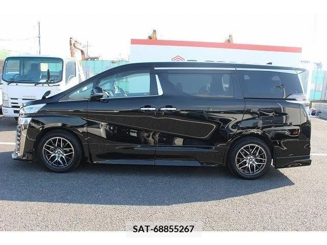 Toyota VELLFIRE 2018-06 212315-6