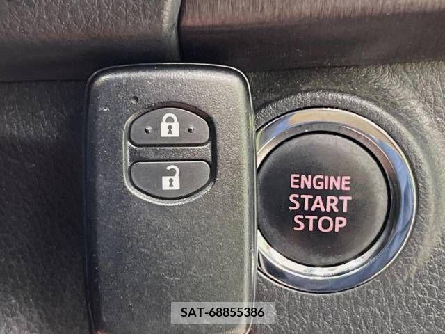 Toyota VITZ 2015-10 394849-7