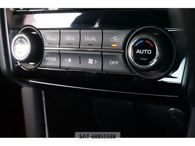 Subaru WRX STI 2017-09 236447-16