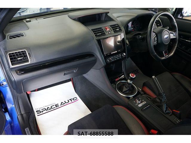 Subaru WRX STI 2017-09 236447-12