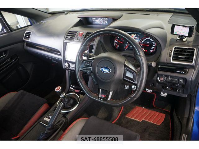 Subaru WRX STI 2017-09 236447-11