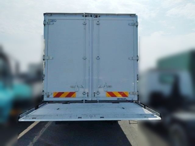 Hino RANGER 2016-08 24482-27