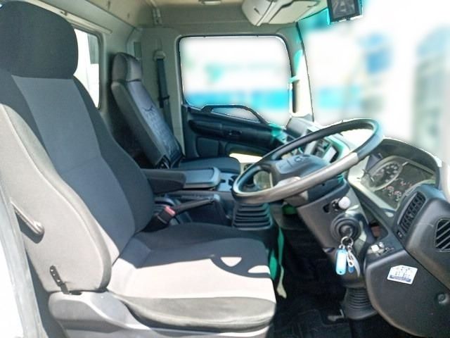 Hino RANGER 2016-08 24482-17