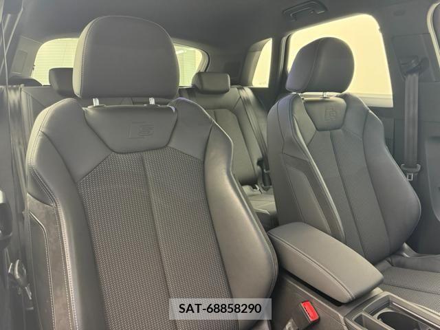 Audi Q3 2021-03 261298-13