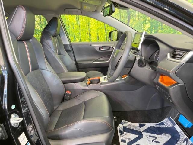 Toyota RAV4 2019-10 27076-8