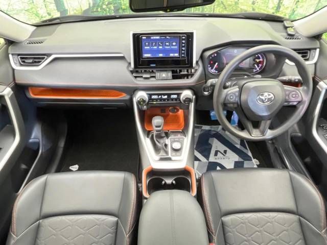 Toyota RAV4 2019-10 27076-1