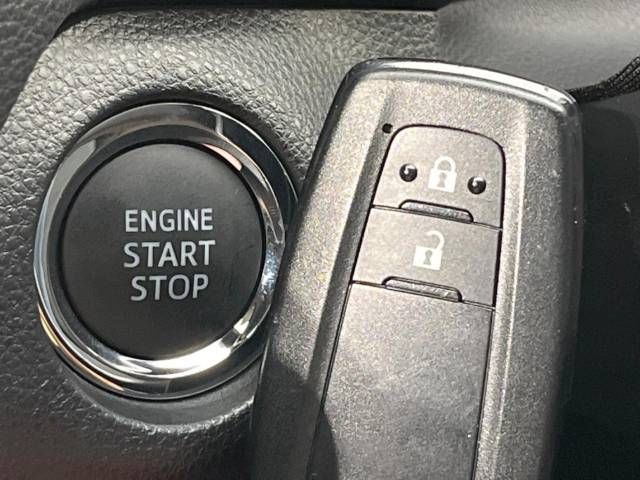 Toyota RAV4 2019-10 27076-7