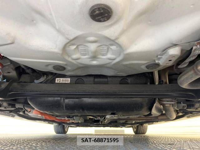 Toyota AQUA 2014-03 378875-19