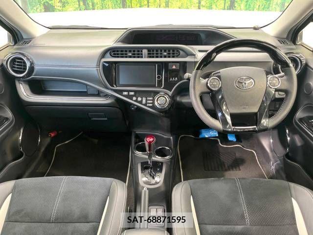 Toyota AQUA 2014-03 378875-1