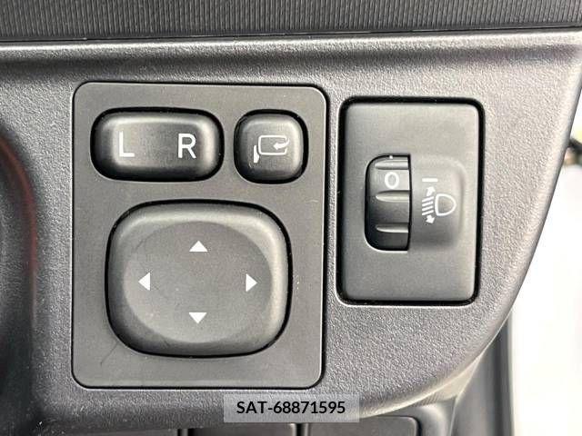 Toyota AQUA 2014-03 378875-7