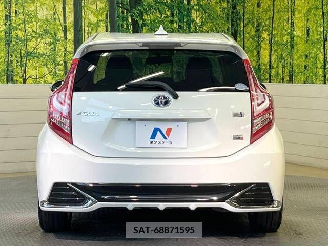 Toyota AQUA 2014-03 378875-15