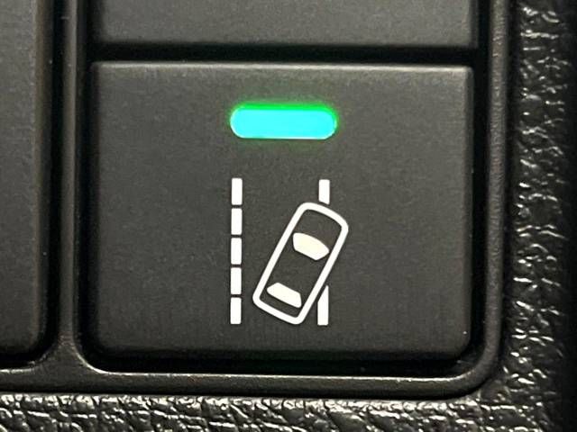 Honda VEZEL 2018-06 185108-6