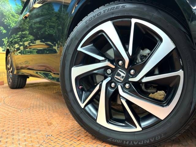 Honda VEZEL 2018-06 185108-13