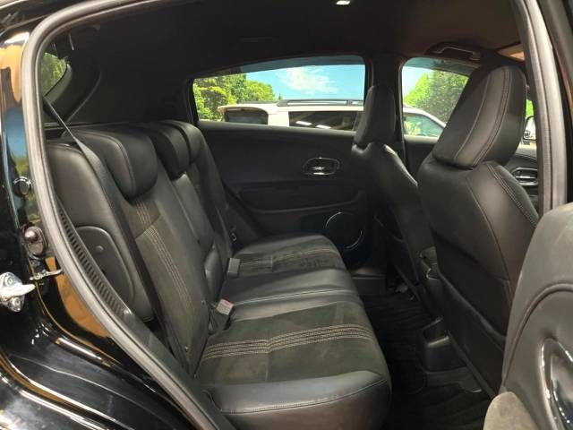 Honda VEZEL 2018-06 185108-9
