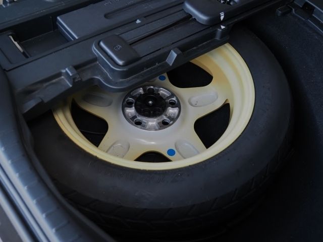 Toyota ALPHARD HYBRID 2020-10 15372-20