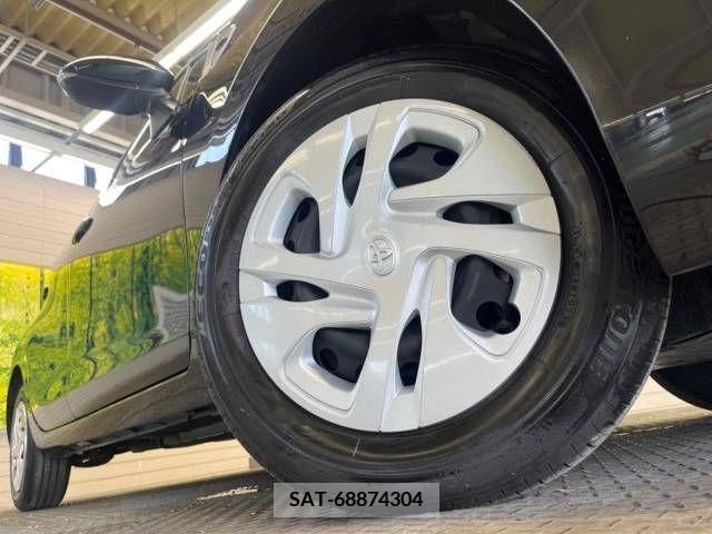 Toyota AQUA 2023-05 356309-13