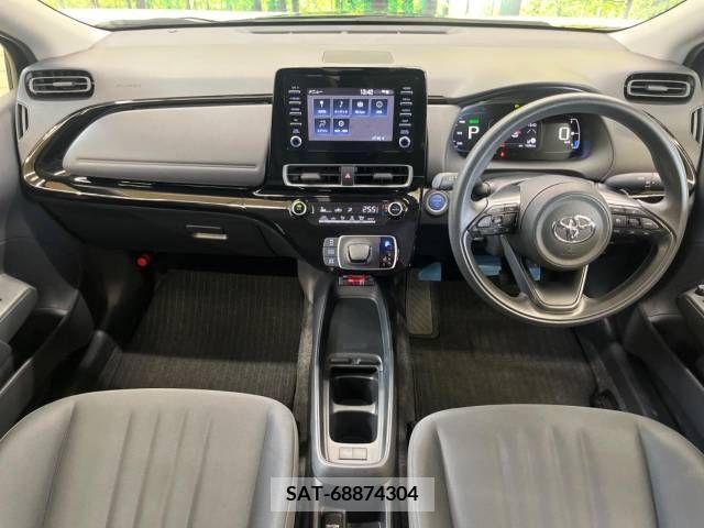 Toyota AQUA 2023-05 356309-1