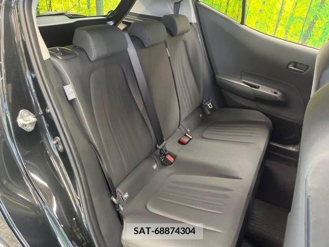 Toyota AQUA 2023-05 356309-10