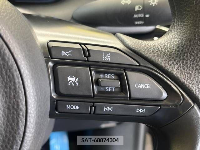 Toyota AQUA 2023-05 356309-5