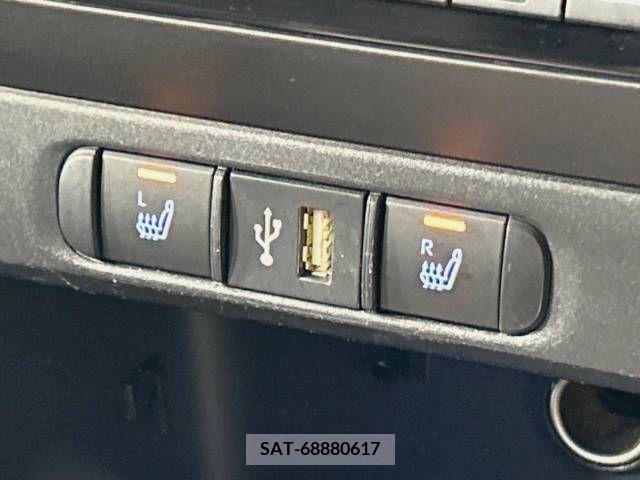 Toyota YARIS 2021-06 375008-5