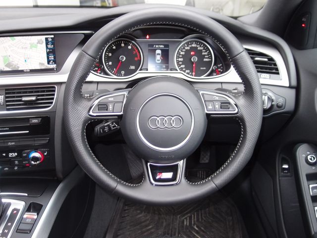 Audi A4 2015-07 28366-9
