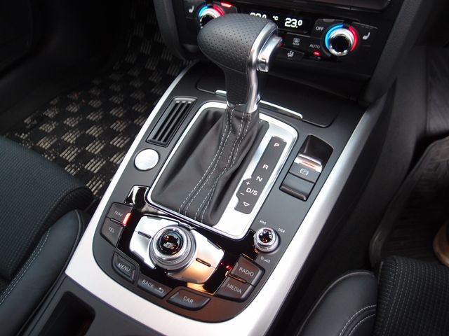 Audi A4 2015-07 28366-15