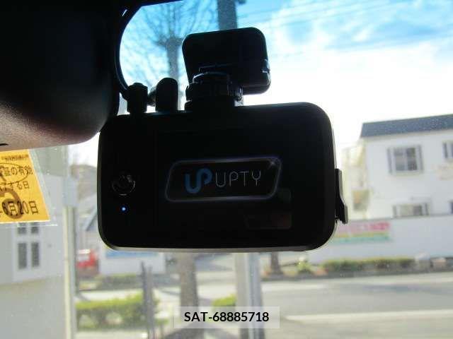 Honda N BOX CUSTOM 2022-06 210403-17