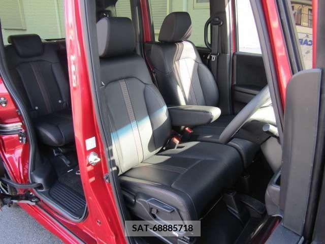 Honda N BOX CUSTOM 2022-06 210403-18