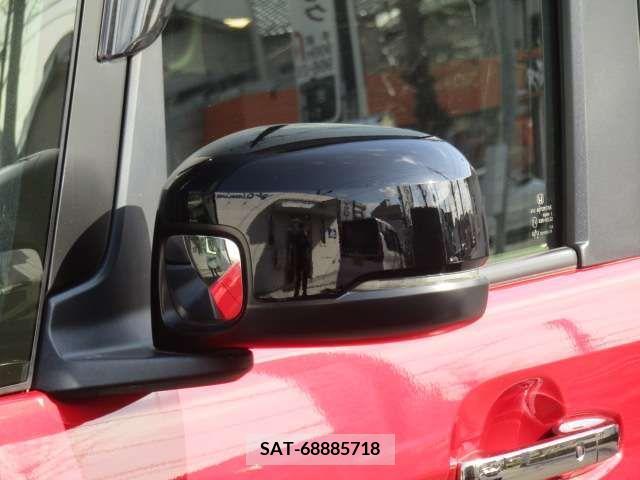 Honda N BOX CUSTOM 2022-06 210403-9