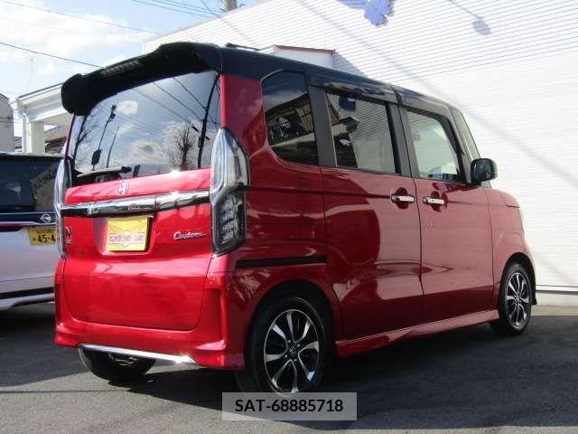 Honda N BOX CUSTOM 2022-06 210403-4