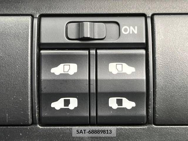 Honda STEP WGN 2008-03 324603-3