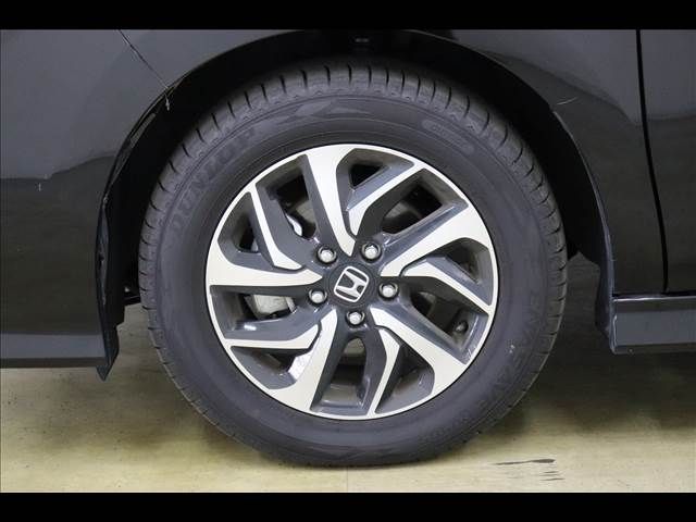 Honda e 2018-04 20911-23