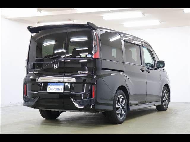 Honda e 2018-04 20911-18