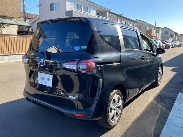 Toyota SIENTA 2019-05 184523-1