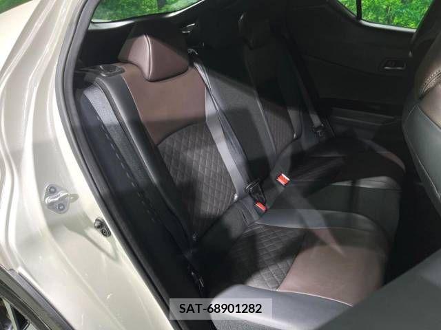 Toyota C-HR 2017-03 294950-9