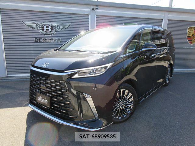 Lexus LM 2024-01 388168-0