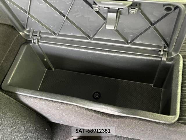 Daihatsu TANTO 2013-09 394476-7