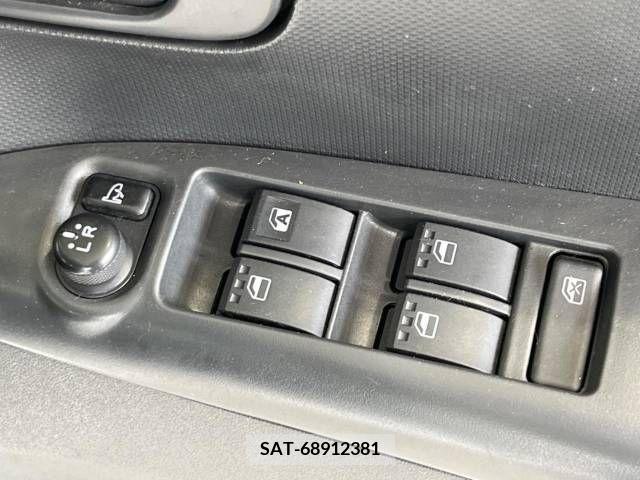 Daihatsu TANTO 2013-09 394476-6
