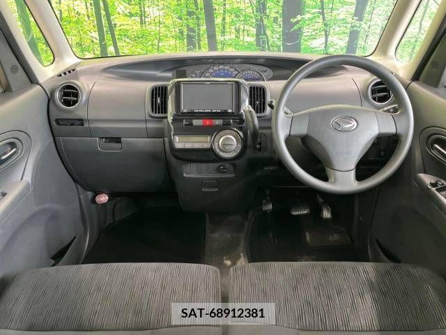Daihatsu TANTO 2013-09 394476-1