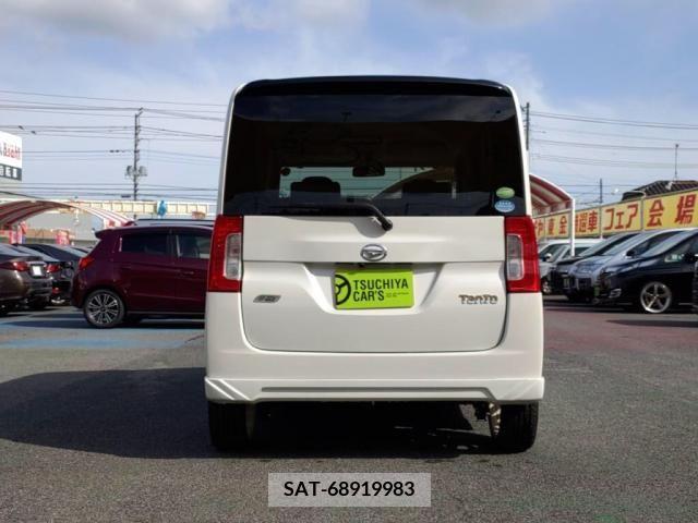 Daihatsu TANTO 2014-08 256159-10